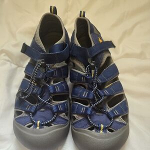Keen water shoes